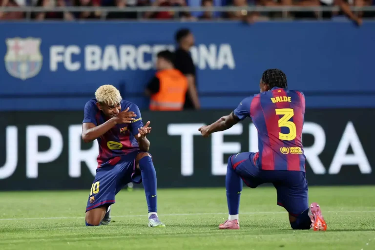 تحديات أليخاندرو بالدي مع برشلونة بعد صفقات جديدة