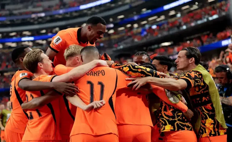 فان دايك يتألق في مباراة هولندا ضد اليابان بكأس العالم 2026